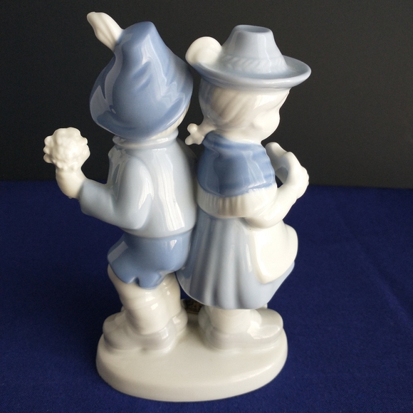 Gerald Porzellan Boy & a Girl MINT - Picture 2 of 8
